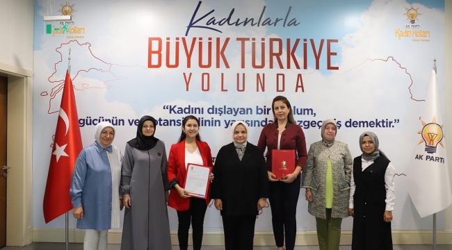 Sarıgöl ve Alaşehir AKP'de bayrak değişimi