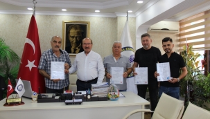 Başarılı emlak danışmanları belgelerini aldı