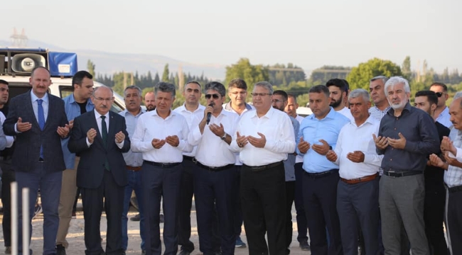 Başkan Hızlı ,temel atma törenine katıldı