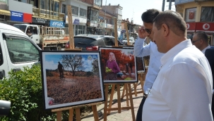 " Caddede sanat var " 