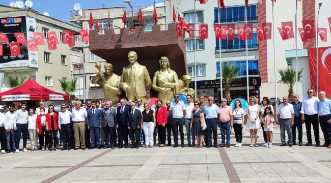 Turgutlu'da muhteşem 30 ağutos kutlaması