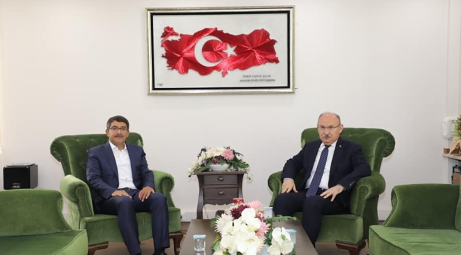 Vali Karadeniz başkanlarla görüştü