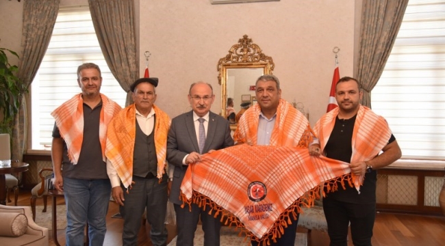 Vali Karadeniz'e bağ bozumu daveti