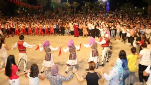 Zafer bayramı,bağ bozumu ve kurtuluş şenlikleri sürüyor