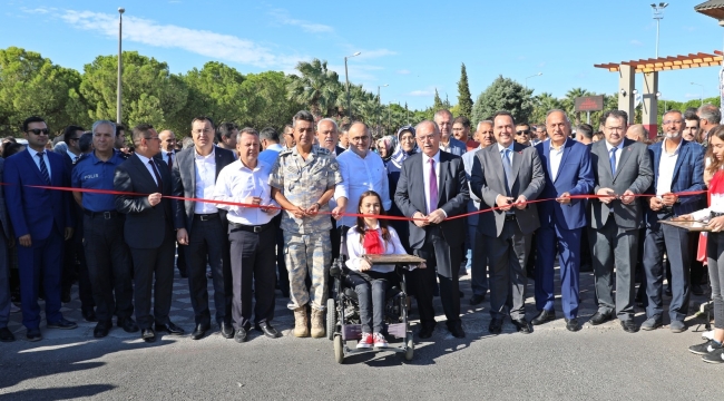 Akhisar bilim şenliği başladı