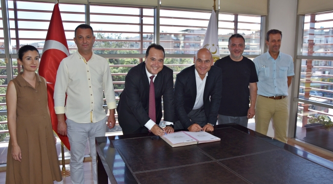 Akhisar'da lisanslı depoculuk protokolü imzalandı