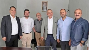 Akhisar'lı müteahhitler derneğinin ,yeni ofisi açıldı 