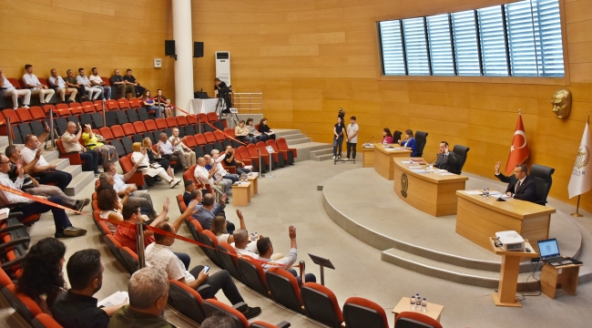 Başkan Dutlulu''Kötü ekonomik duruma rağmen, hizmetlere aralıksız devam ediyoruz' 