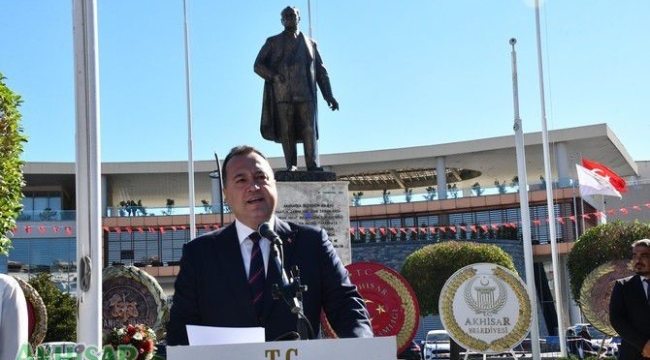 Başkan Dutlulu' çağdaş, modern ve laik bir Türkiye için mücadele edeceğız'