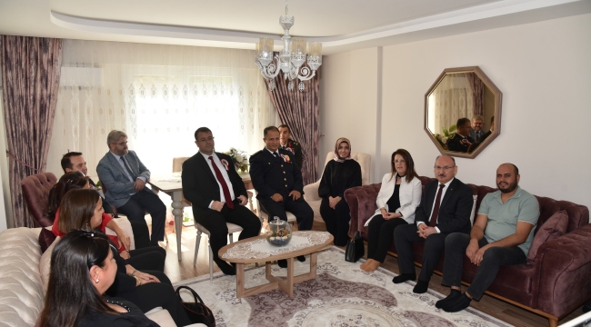 Gazi ailesine ziyaret