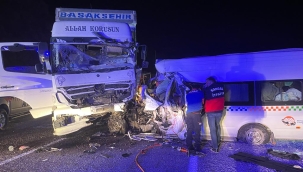 Kazada 7 kişi öldü 10 kişi yaralandı