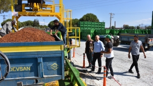 Müdür Öztürk Salihli'de TMO'yu ziyaret etti