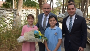 Vali Karadeniz Turgutlu ve Kula'yı ziyaret etti