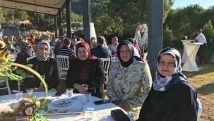 Yavaş, eski başkanı mutlu gününde yanlız bırakmadı