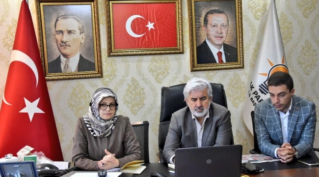 AKP'li başkanlar değrelendirme toplantısına katıldı