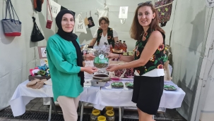 Alaşehir kadın kooperatifi Kemer festivalinde 