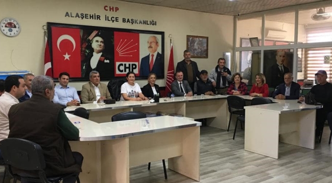 Turgutlu,Salihli ,Alaşehir ve Sarıgöl CHP'de öbek bilgilendirilmesi