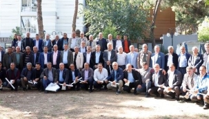 Başkan Öküzcüoğlu muhtarları kahvaltıda ağırladı