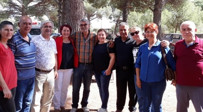 CHP'li kadınlar bağ bozumu ve aşure hayrına katıldı