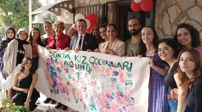 CHP'liler Dünya kız çocukları gününü kutladı 