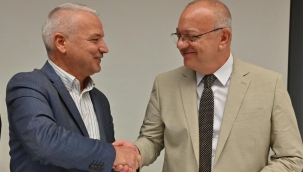 Eski otogarın kullanım hakkın Saruhanlı belediyesine geçti