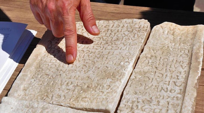 Manisa'da bulunan1800 yıllık yazıtın sırrı çözüldü