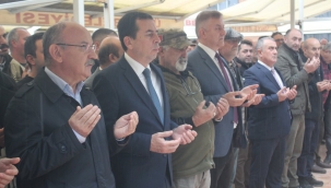 Mustafa Karadeniz toprağa verildi