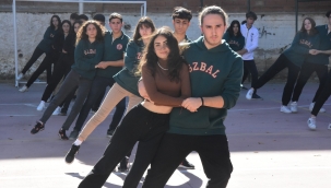 Öğrenciler 29 ekime hazırlanıyor