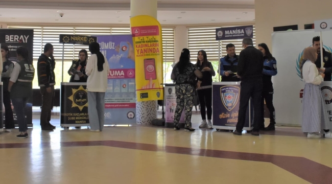 Öğrenciler'KADES','siberay','en iyi narkotik polisi:anne' bilgilendiriliyor