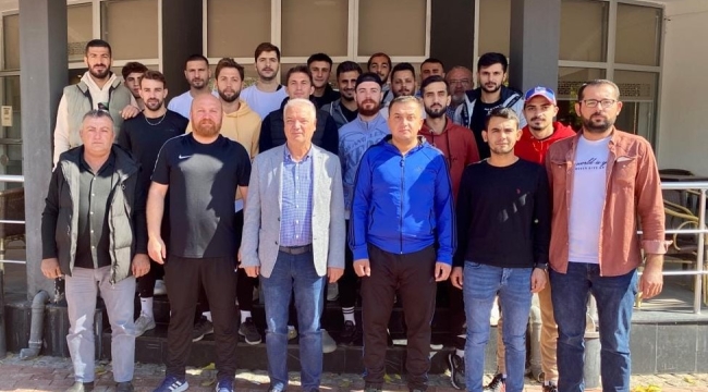 Sporculara başkan moralı