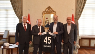 TS başkanı Daşkan Vali Karadeniz'i ziyaret etti