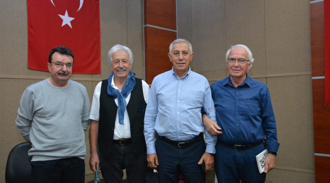  Ünlü şairler "ikindi'den sonra şiir"etkinliğinde buluştu