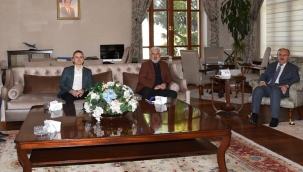 Başkan Hızlı,vali Karadeniz'i ziyaret etti