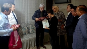 Başkan Hızlı yoksul çoçukları sevindirdi