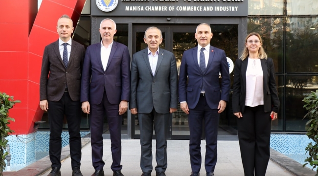 Başkan Yılmaz, ziyarette gelenlerle görüştü