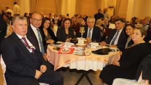 Birlik ve beraberlik yemeğine CHP'lilerde katıldı