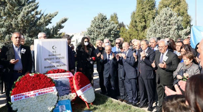 Bülent Ecevit,vefatının 16.yılında kabri başında anıldı