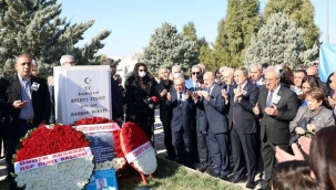 Bülent Ecevit,vefatının 16.yılında kabri başında anıldı