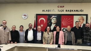  Alaşehir'de CHP'de hareketli saatler