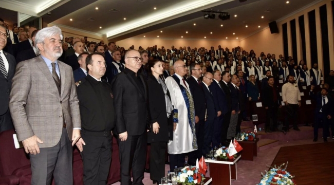 CÜ akademik yıl açılış töreni