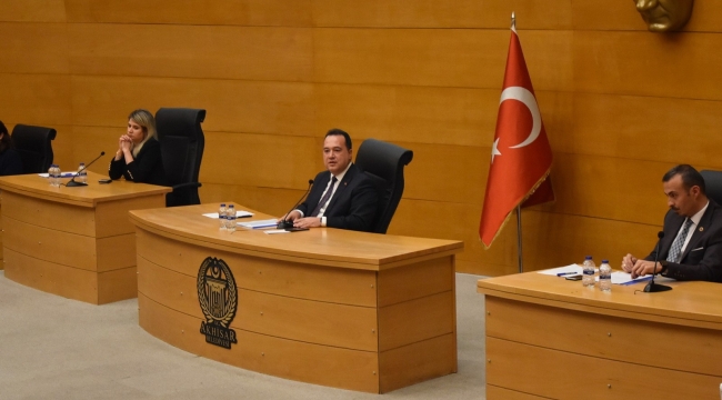 Ecevit ve İnönü adları cadde ve sokağa verilmesi mecliste kabul edildi