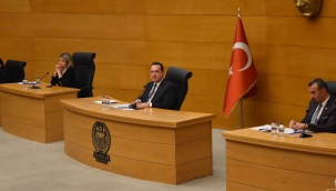 Ecevit ve İnönü adları cadde ve sokağa verilmesi mecliste kabul edildi