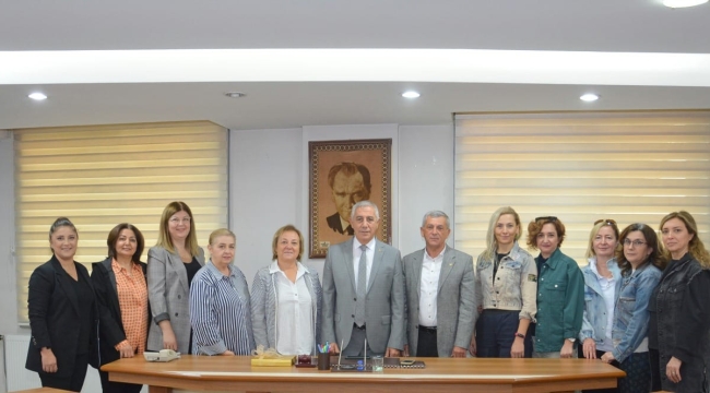 Kadın girişimcilerden TSO'ya ziyaret