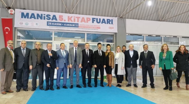 Kitap fuarı kapılarını açtı