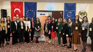 Manisa'dan Av. Sinem SART URGANCI katıldı