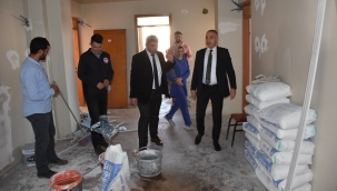 Müdür Öztürk ,binayı gezdi