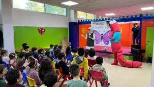 Okullarda öğrencilere organik tarım ve böcekleri sevdirme eğitimi