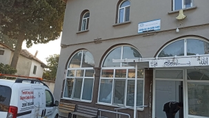 Saruhanlı belediyesinin cami temizliği