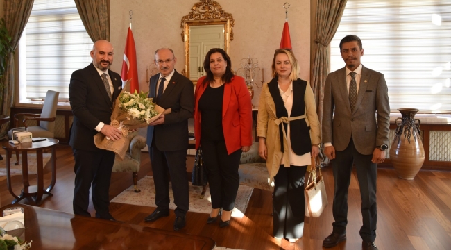 Vali Karadeniz'e baro çalışmaları anlatıldı