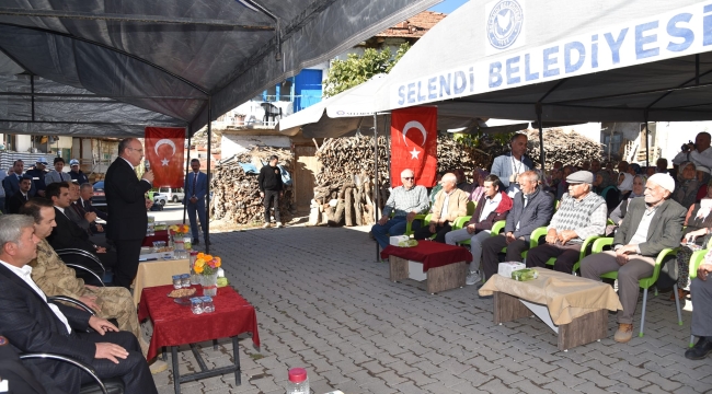 Vali Karadeniz Selendi de